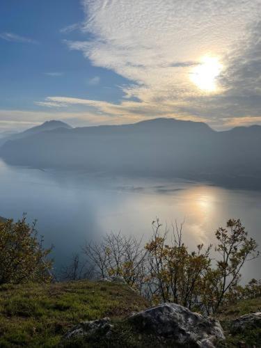 Studio Entre Lacs Et Montagnes Румийи Экстерьер фото